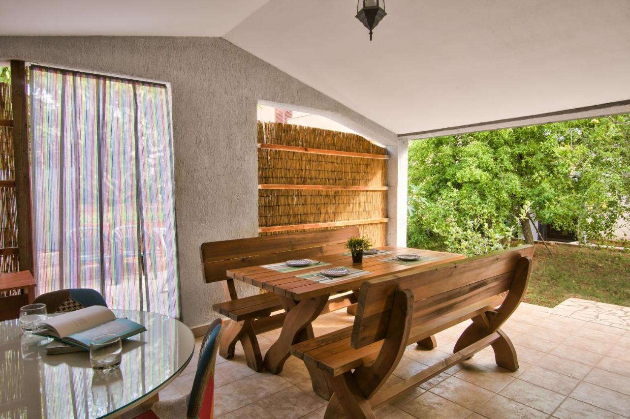 Apartman Tanja Fažana Exteriör bild